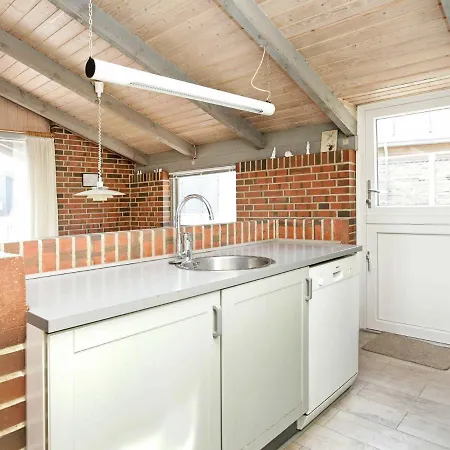 Holiday home Three-bedroom Holiday In Henne 13 *