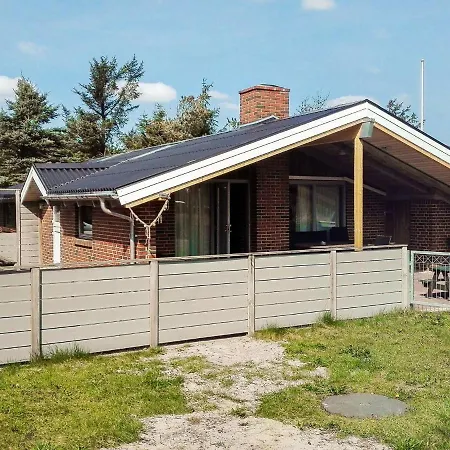Three-bedroom Holiday In Henne 13 Holiday home
